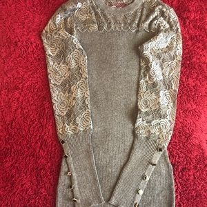 Venus Elegant gray top.